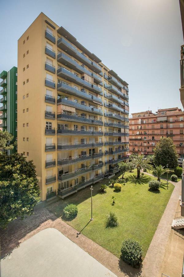 Apartamento Cerca Del Mar Blanes Ngoại thất bức ảnh