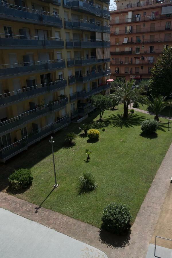 Apartamento Cerca Del Mar Blanes Ngoại thất bức ảnh